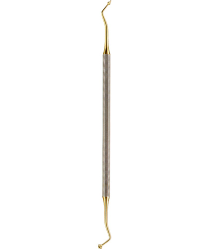(3)
